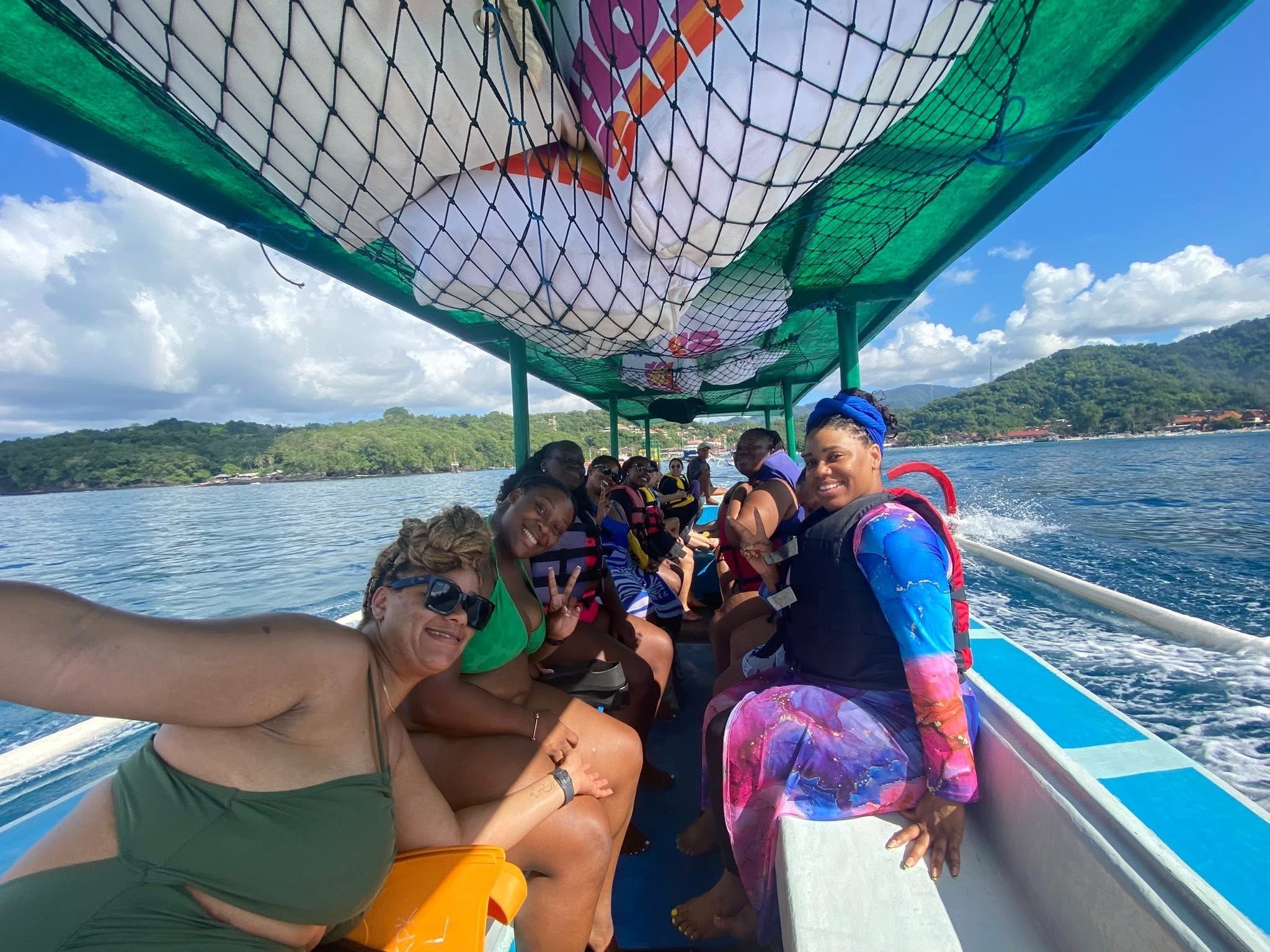 Women on a Traveling Gems journey